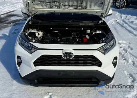 2019 Toyota Rav4 Xle из США, поврежденный, VIN 2T3P1RFV9KC003532